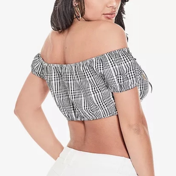 GUESS Womens Checkered Strapless Crop Top
Blouse. - Picture 4 of 7